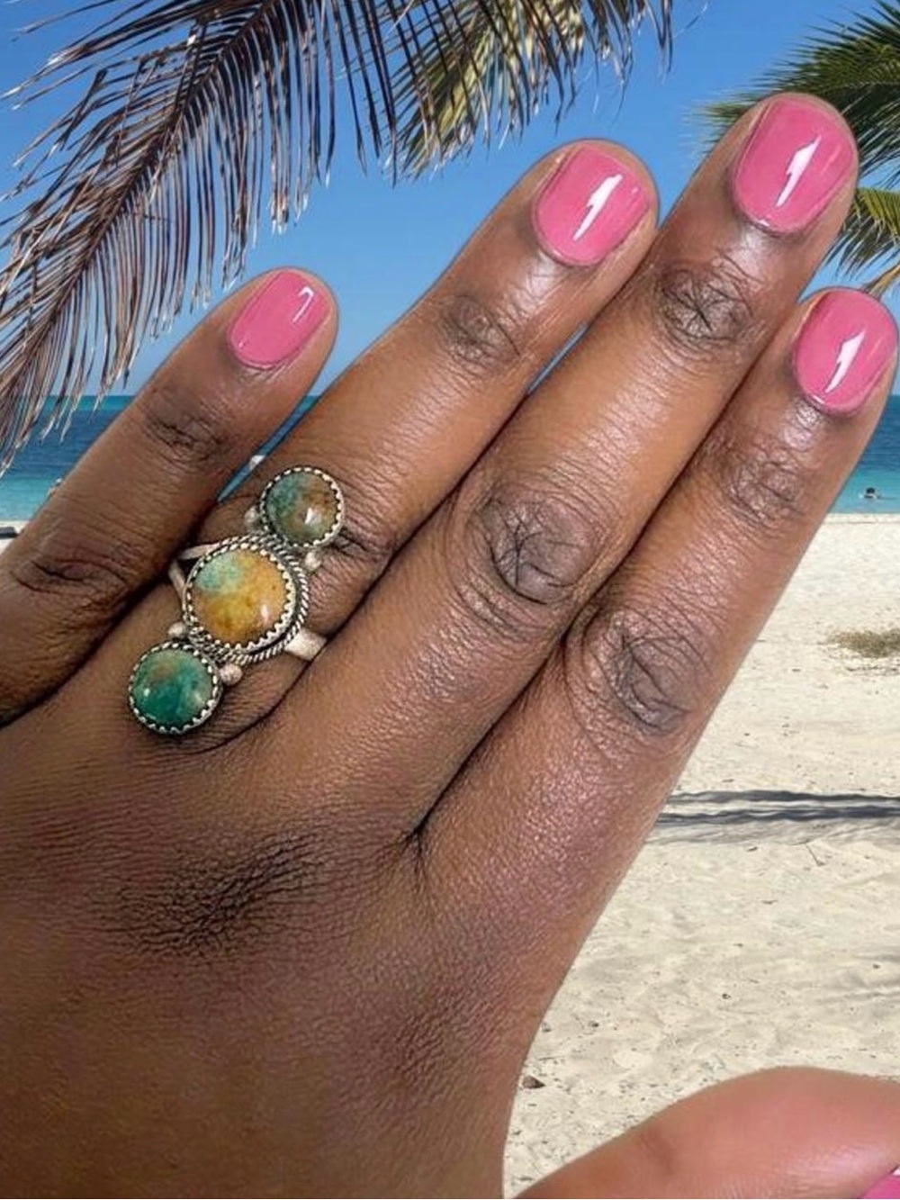 Handmade genuine Turquoise ring in sterling silver setting - Picture 5 of 5